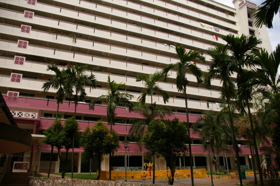 Bukit Batok Street 25 thumbnail photo